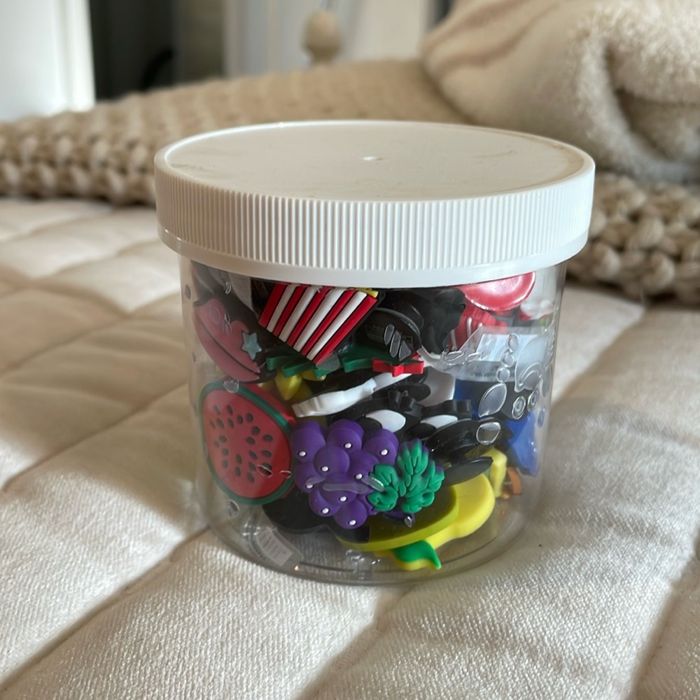 Huge lot of jobbitz 70+ crocs croc accessories